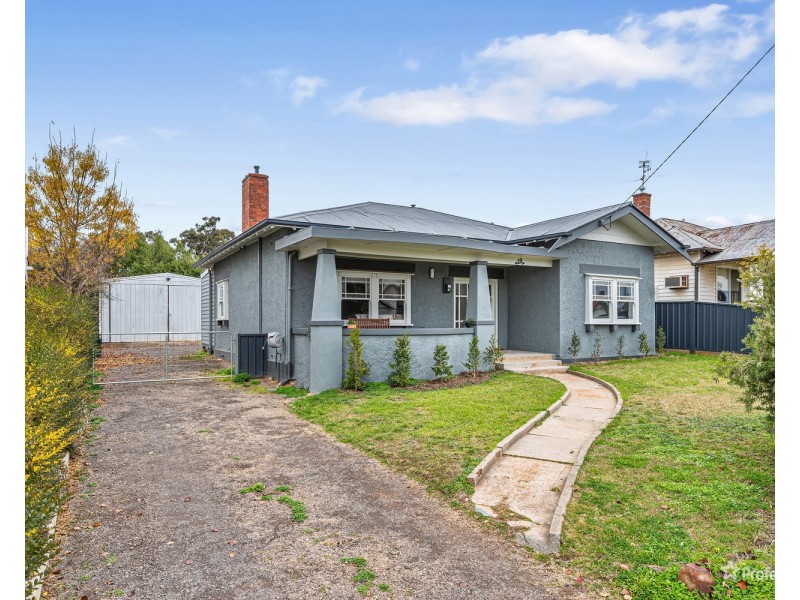 29 Newton Street, Maryborough VIC 3465