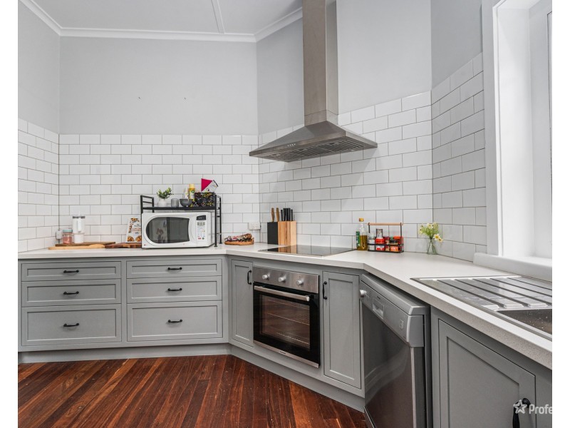 29 Newton Street, Maryborough VIC 3465