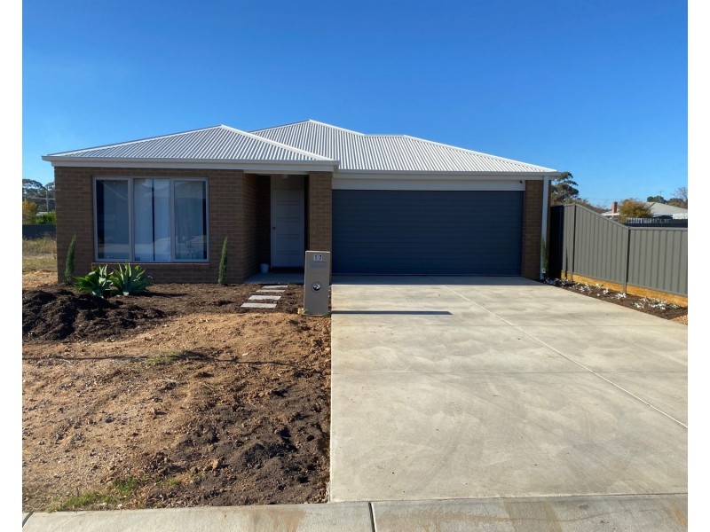 17 Dairy Crescent, Maryborough VIC 3465