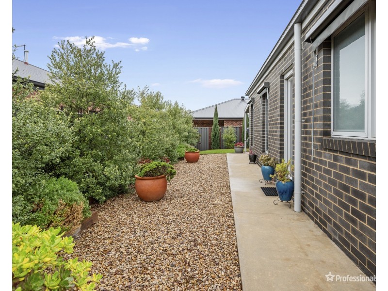 26 Whirrakee Drive, Maryborough VIC 3465