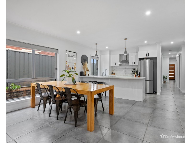 5 Forest view Drive, Maryborough VIC 3465