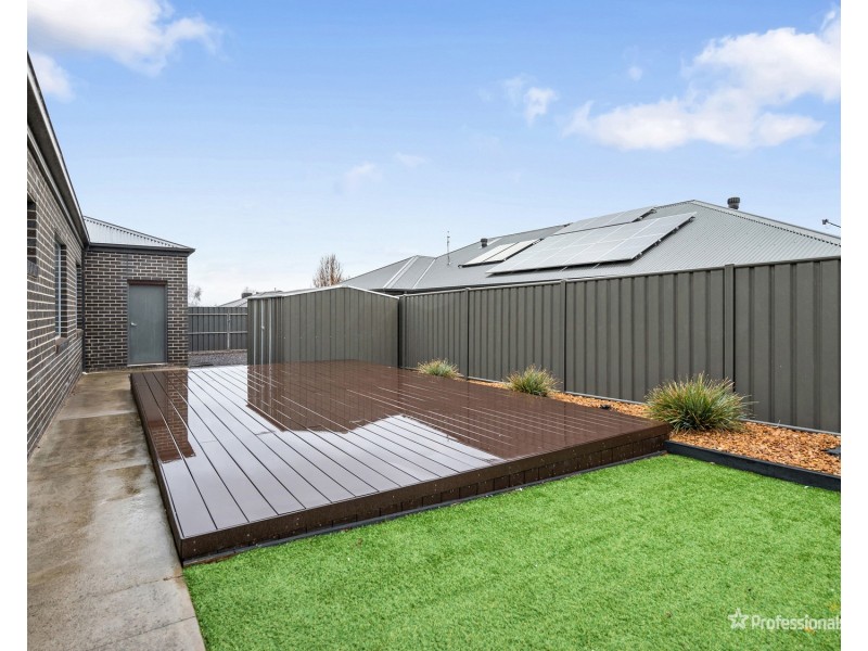 5 Forest view Drive, Maryborough VIC 3465