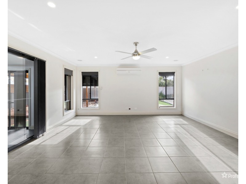 91  Simson Street, Carisbrook VIC 3464