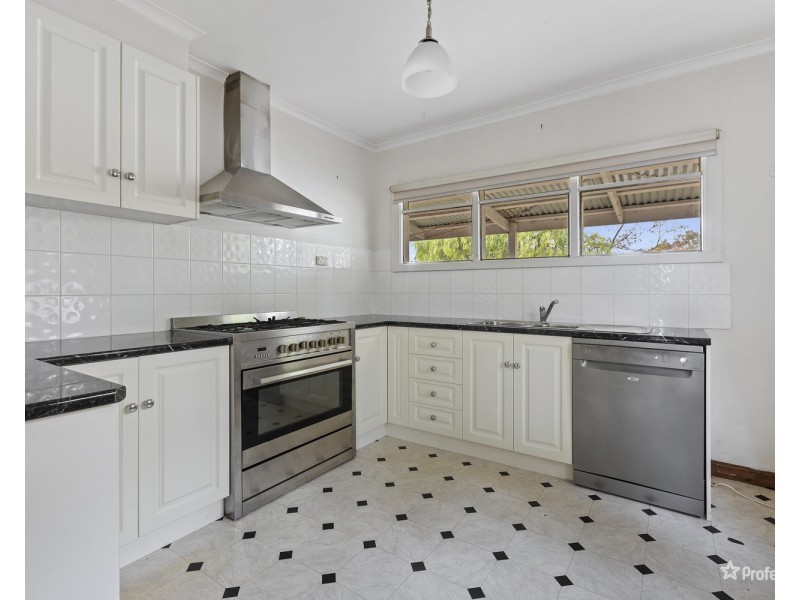 36 Burns Street, Maryborough VIC 3465