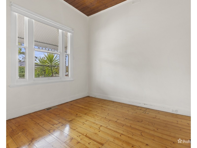 36 Burns Street, Maryborough VIC 3465