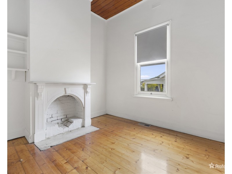 36 Burns Street, Maryborough VIC 3465