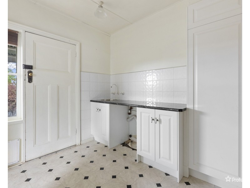 36 Burns Street, Maryborough VIC 3465