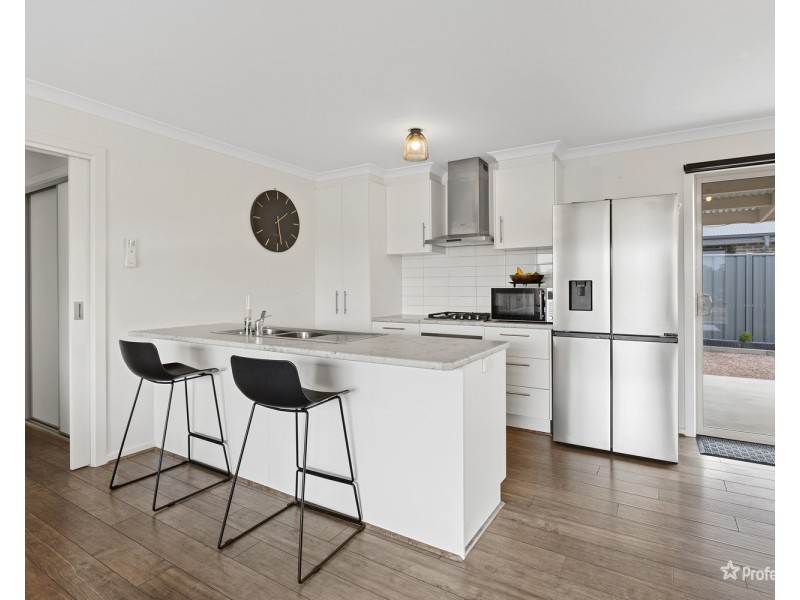 4 Lowery Court, Maryborough VIC 3465