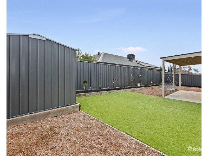 4 Lowery Court, Maryborough VIC 3465