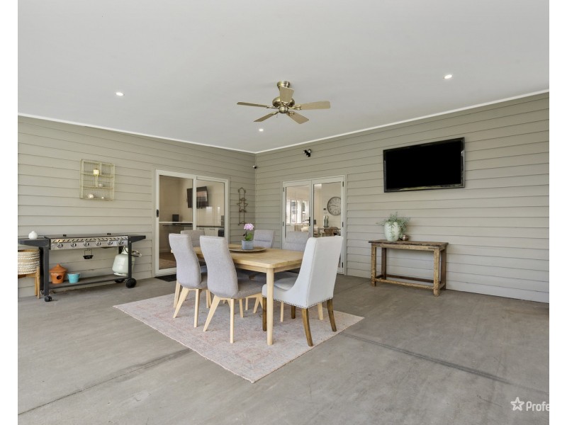 37 Burns Street, Maryborough VIC 3465