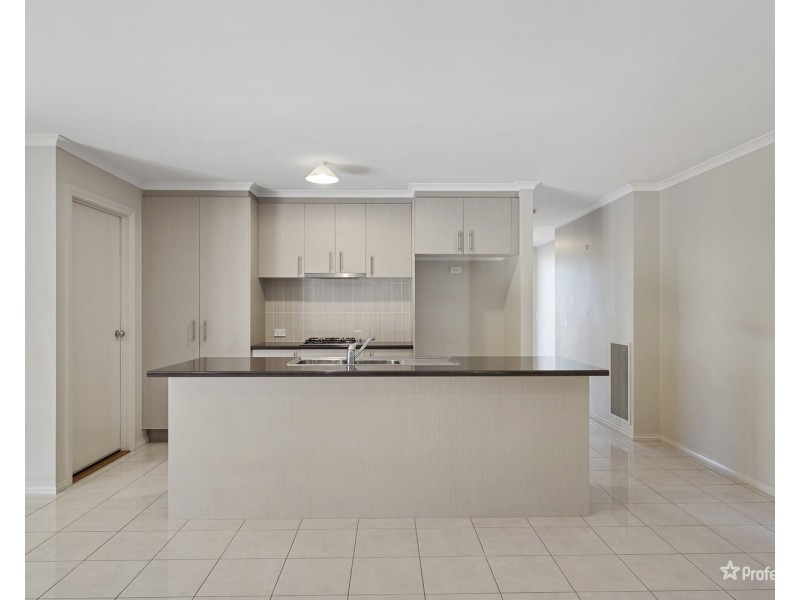 6 East Field Street, Maryborough VIC 3465