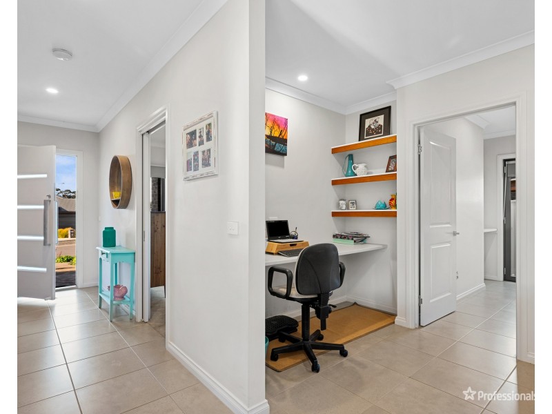 1/6 Shamrock Court, Maryborough VIC 3465