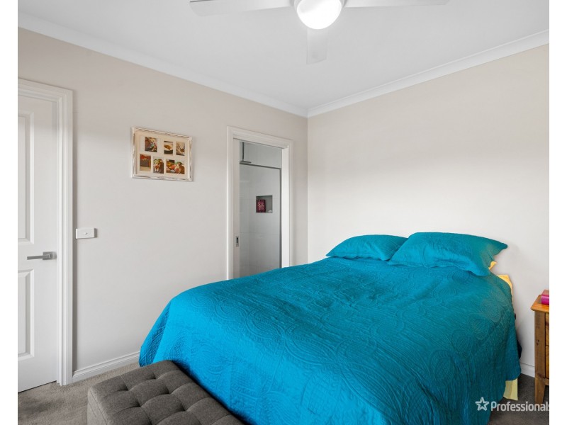 1/6 Shamrock Court, Maryborough VIC 3465