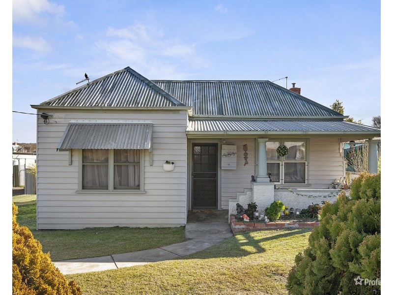 15 Kennedy Street, Maryborough VIC 3465