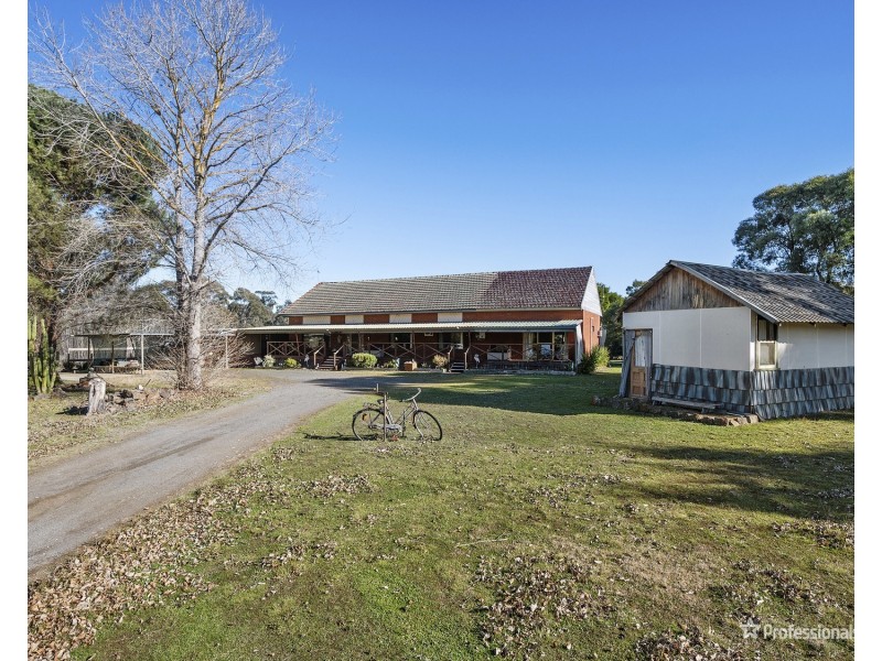 35 Daisy Hill Court, Daisy Hill VIC 3465