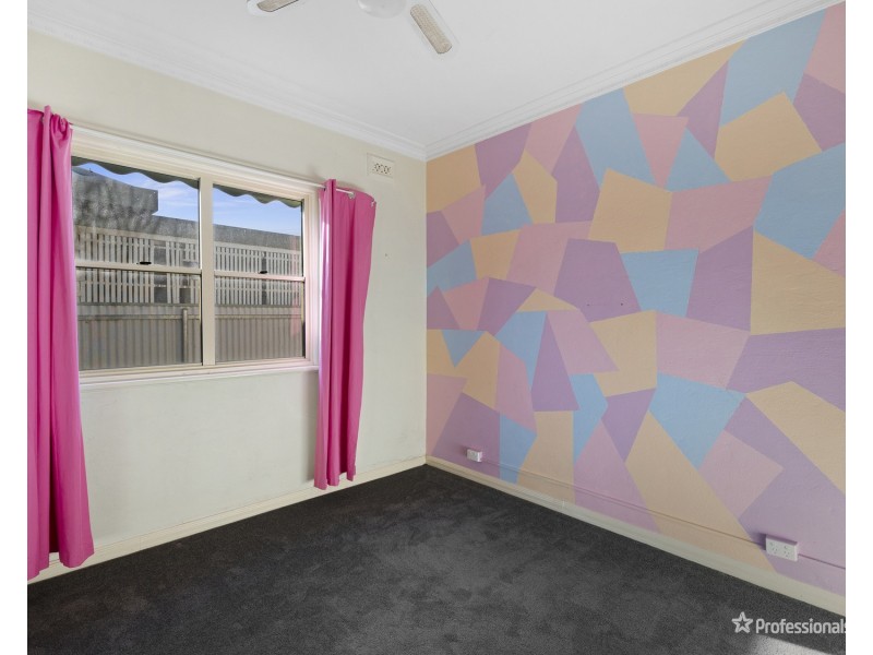 48 Gillies Street, Maryborough VIC 3465