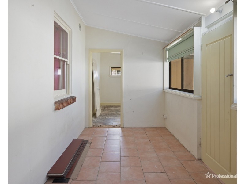 48 Gillies Street, Maryborough VIC 3465