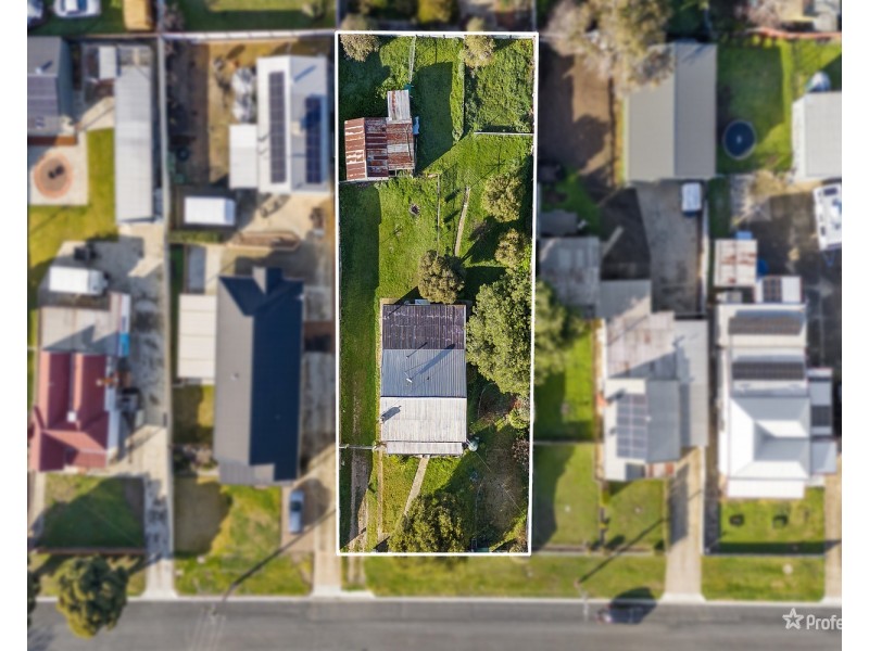 12 Casey Street, Maryborough VIC 3465