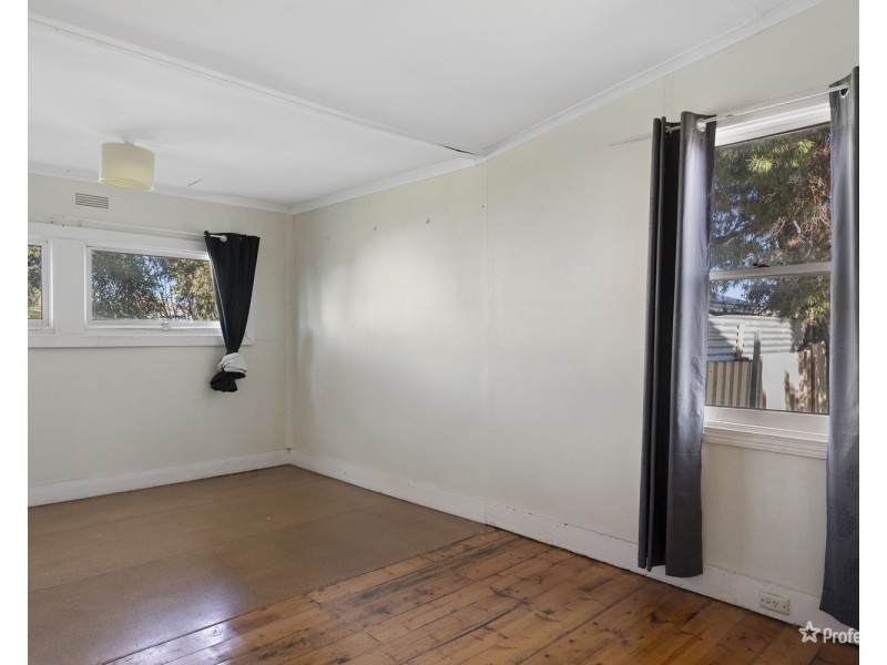 12 Casey Street, Maryborough VIC 3465