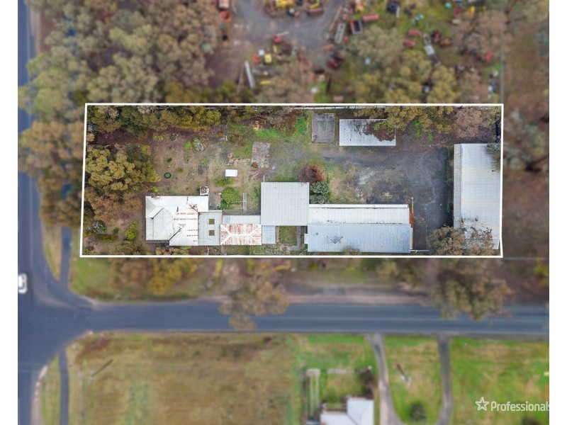 5 Chaplins Road, Carisbrook VIC 3464