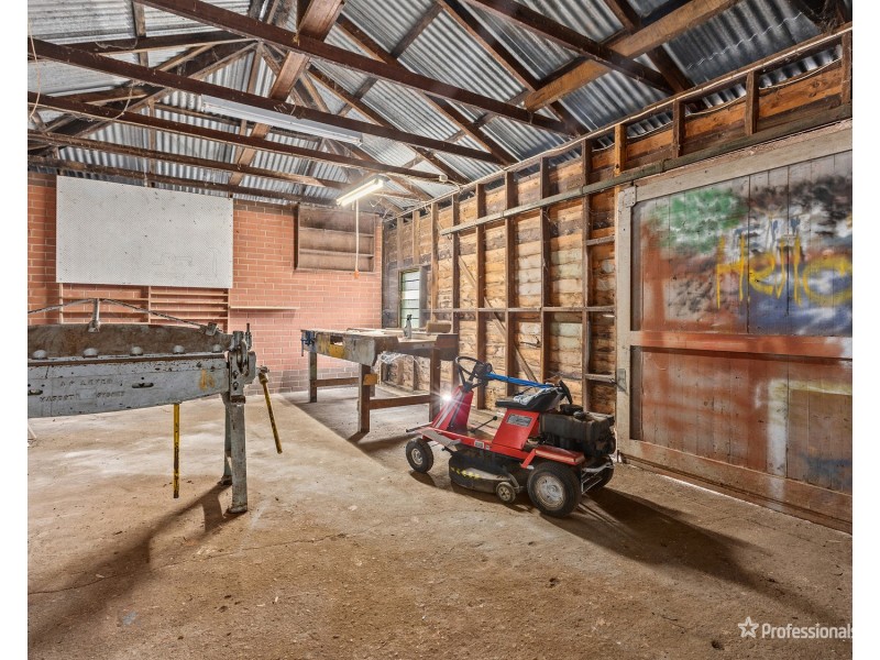 5 Chaplins Road, Carisbrook VIC 3464