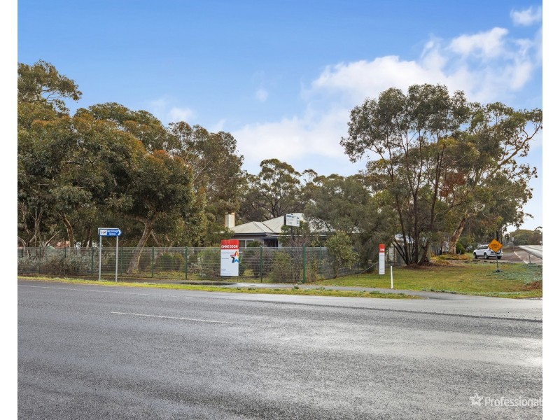 5 Chaplins Road, Carisbrook VIC 3464