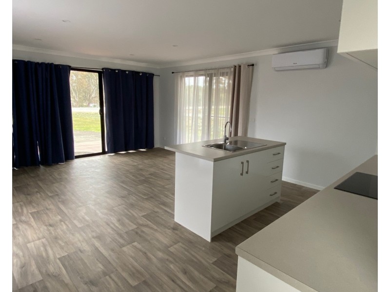 18 High Street, Avoca VIC 3467