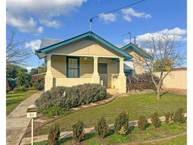 31 Mariners Reef Road, Maryborough VIC 3465