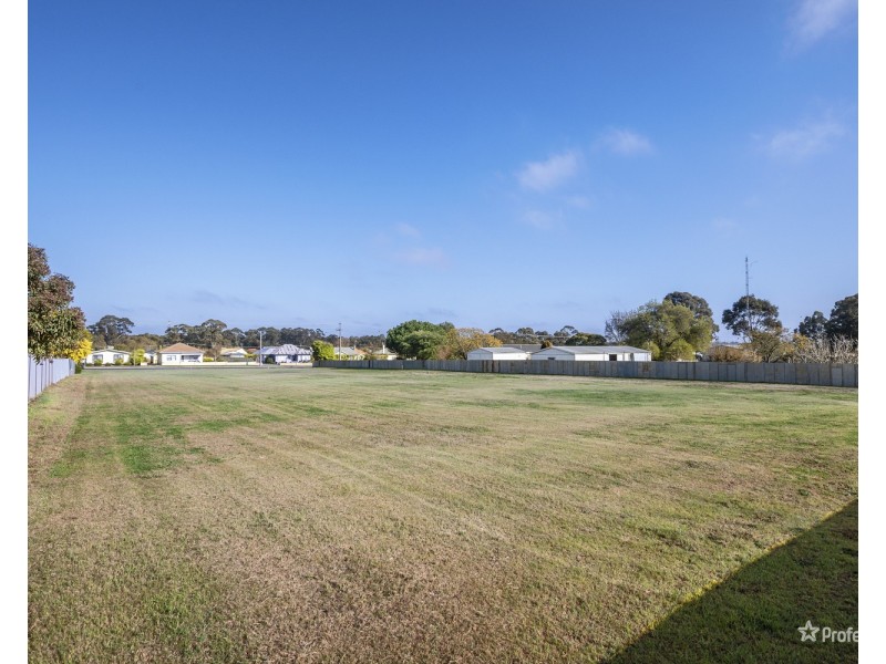 Lot Lots 1, 2 & 3, 57 Majorca Road, Maryborough VIC 3465