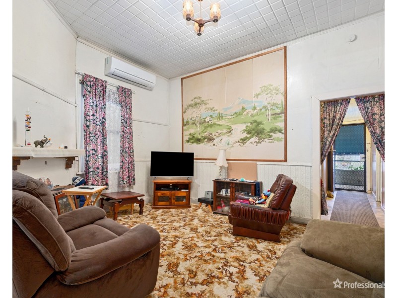 49 Burke Street, Maryborough VIC 3465