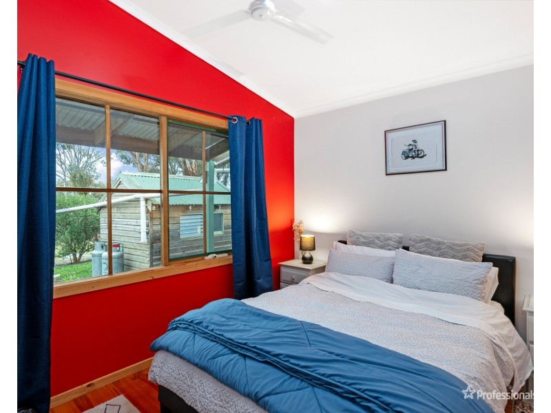 570 Avoca Road, Amherst VIC 3371