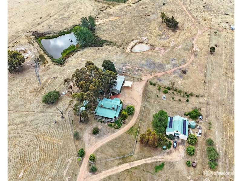 570 Avoca Road, Amherst VIC 3371