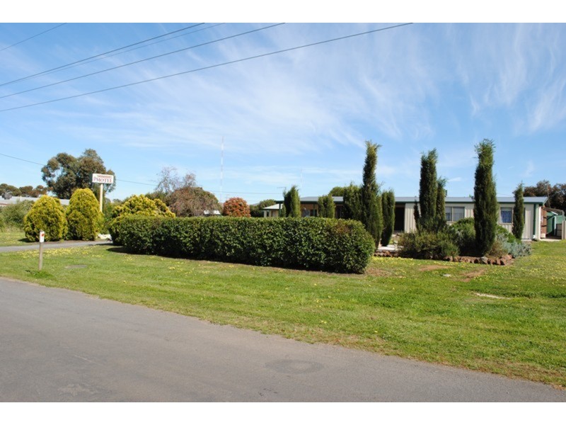 85 Simson  Street, Carisbrook VIC 3464