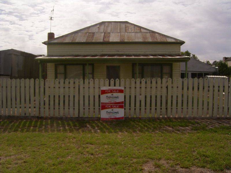 119 Broadway , Dunolly VIC 3472