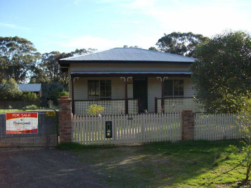 50 Poole Street, Maryborough VIC 3465