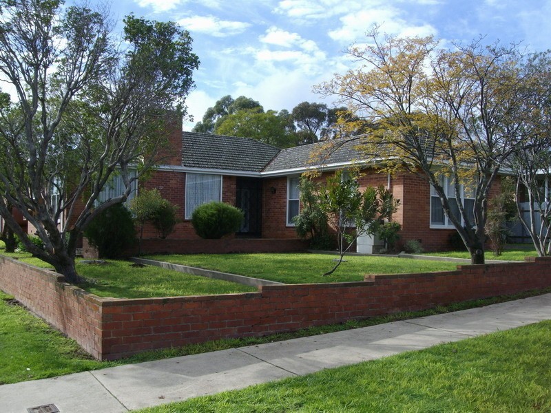 22 Peel Street, Maryborough VIC 3465