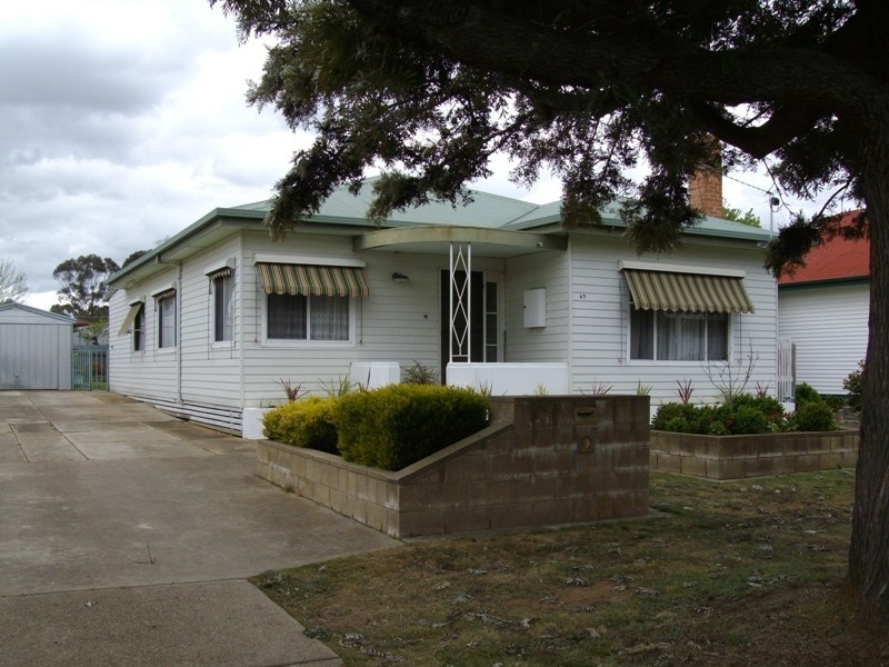 69 Majorca Road, Maryborough VIC 3465