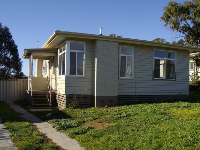 52 Kennedy Street, Maryborough VIC 3465