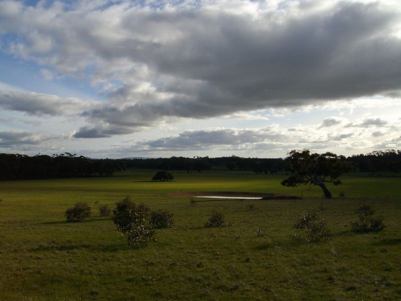 5293 Wimmera Highway, Cochranes Creek VIC 3475