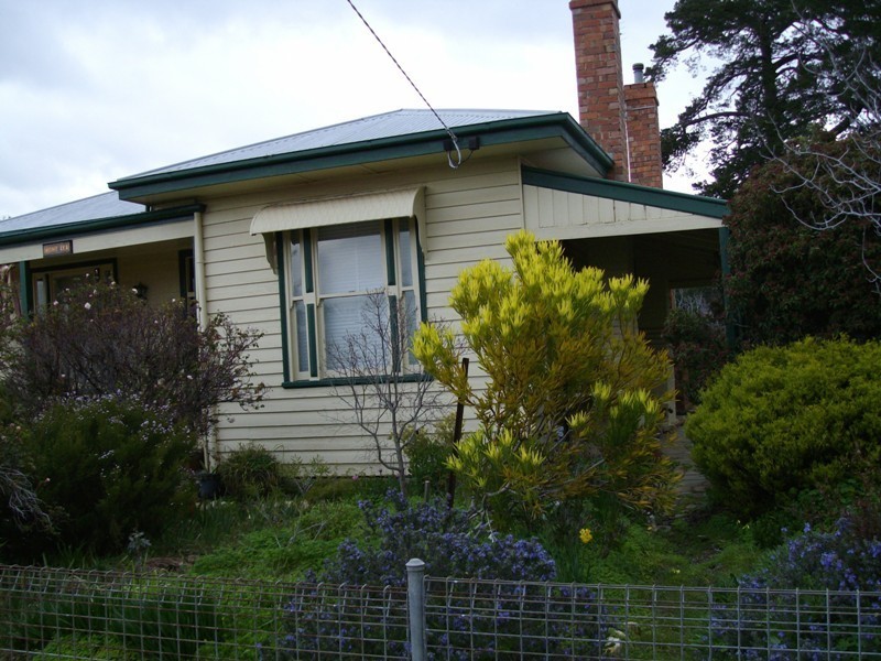 39 Wills Street, Maryborough VIC 3465