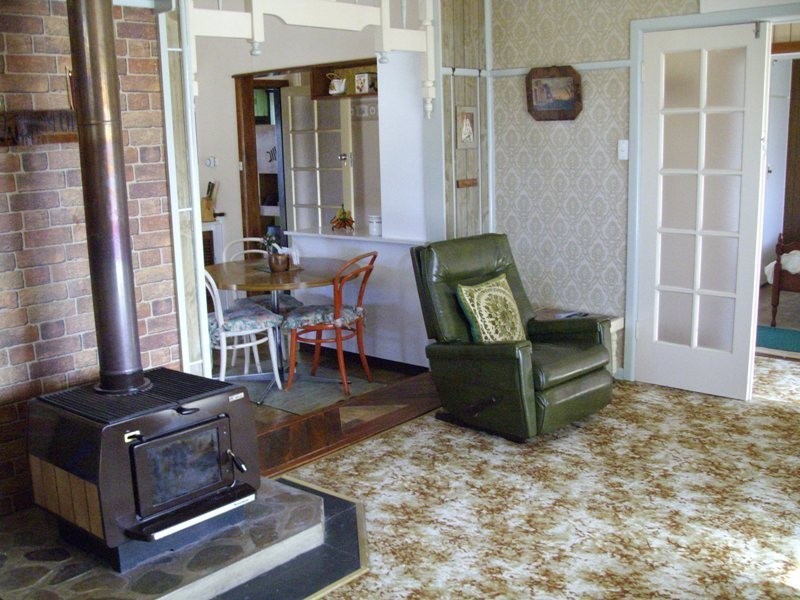 37 Byerley Street, Elmhurst VIC 3469