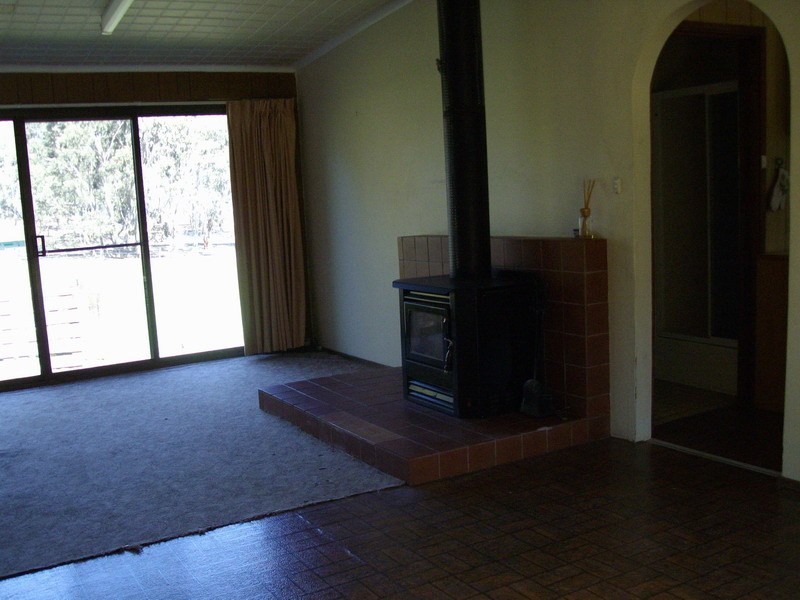 Dunach VIC 3371