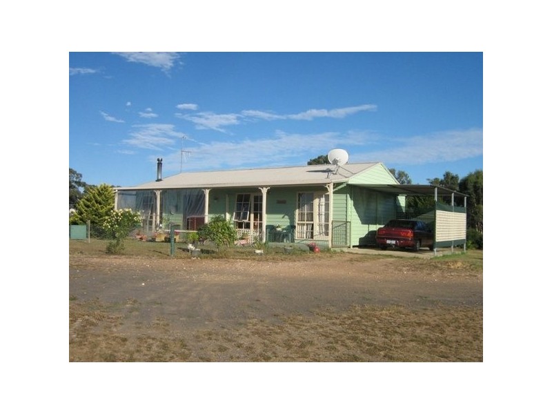 62 Menzies Drive, Daisy Hill VIC 3465