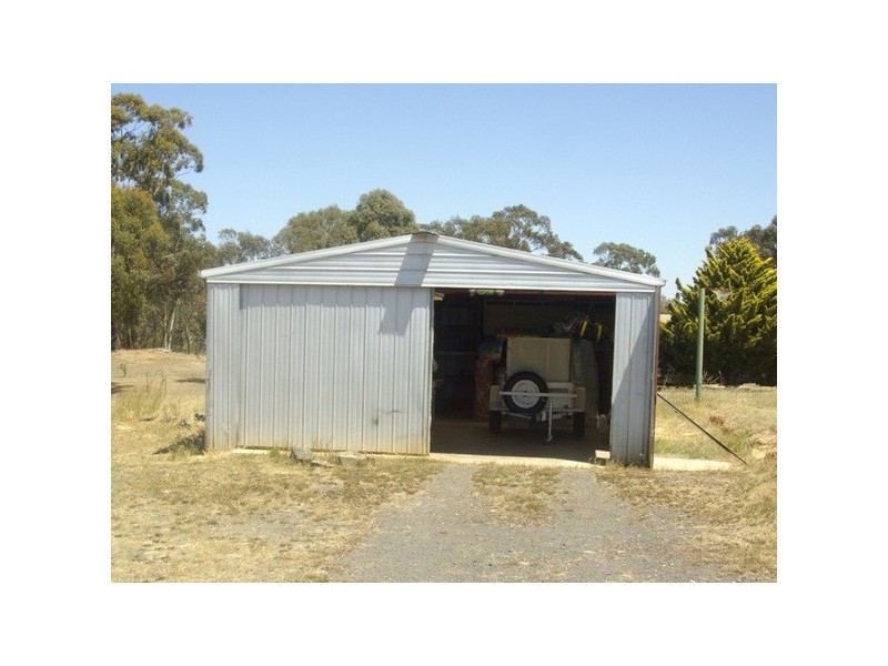 62 Menzies Drive, Daisy Hill VIC 3465