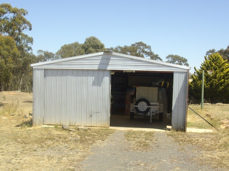 62 Menzies Drive, Daisy Hill VIC 3465