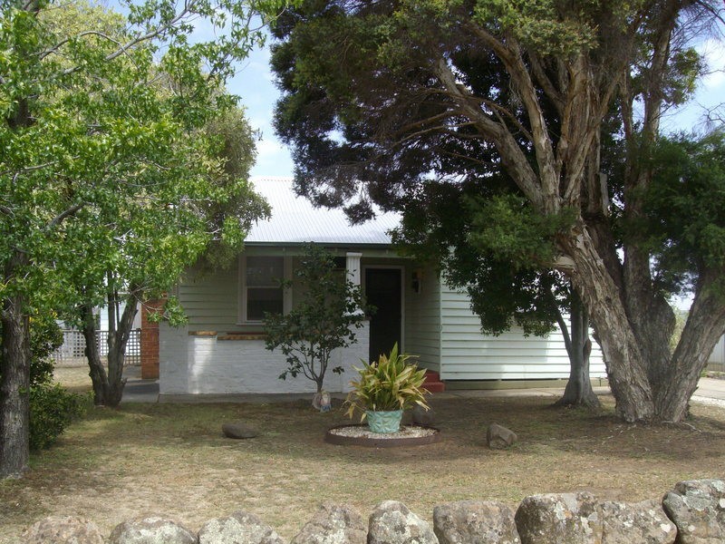 13 Primrose Street, Maryborough VIC 3465