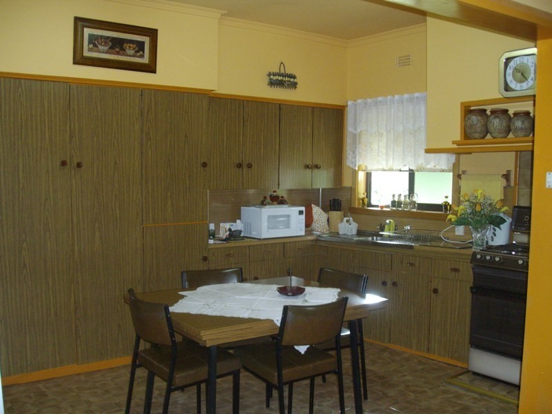 4 Pascoe Avenue, Maryborough VIC 3465