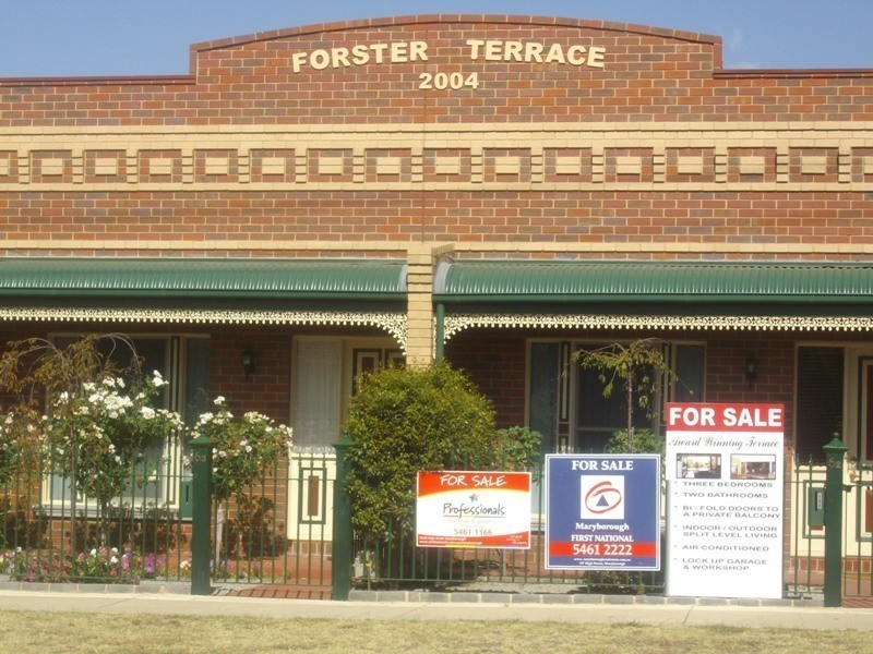 2/6 High Street, Maryborough VIC 3465