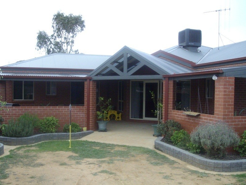 195 Park Road, Maryborough VIC 3465