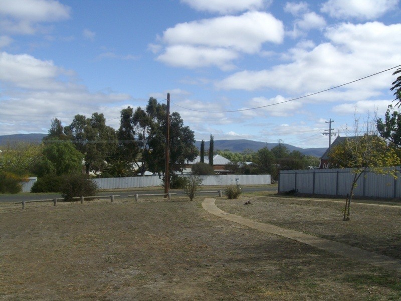 96 Barnett Street, Avoca VIC 3467